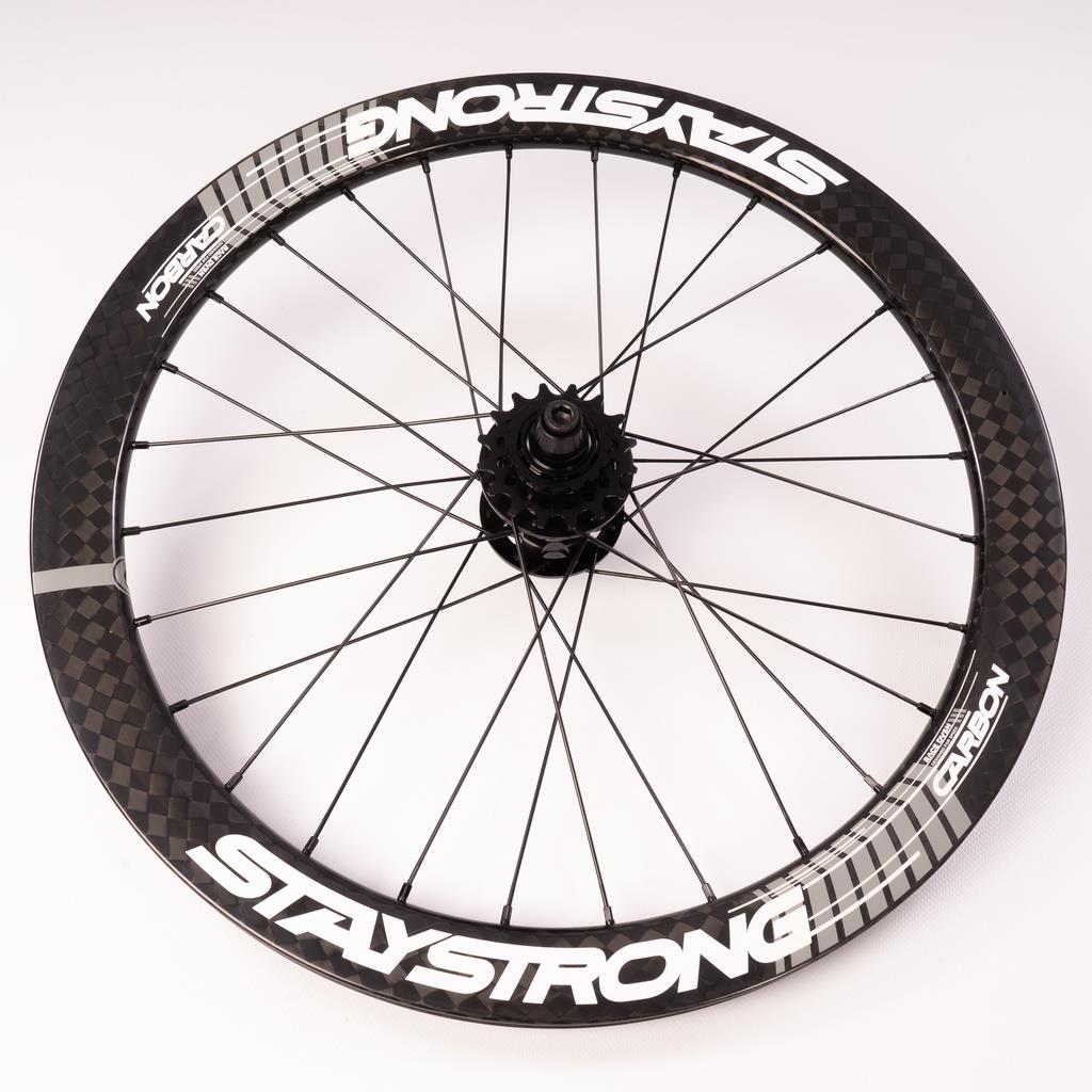 Stay Strong Carbon Race DVSN V3 20